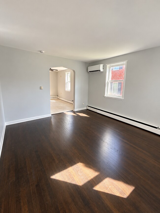 Building Photo - 1510 Dornton Ave
