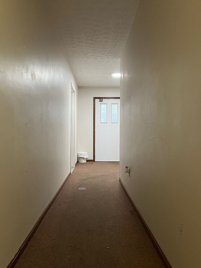 Building Photo - 1110 Columbus Cir N