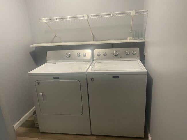 Foto del edificio - 16546 Clarkson Dr