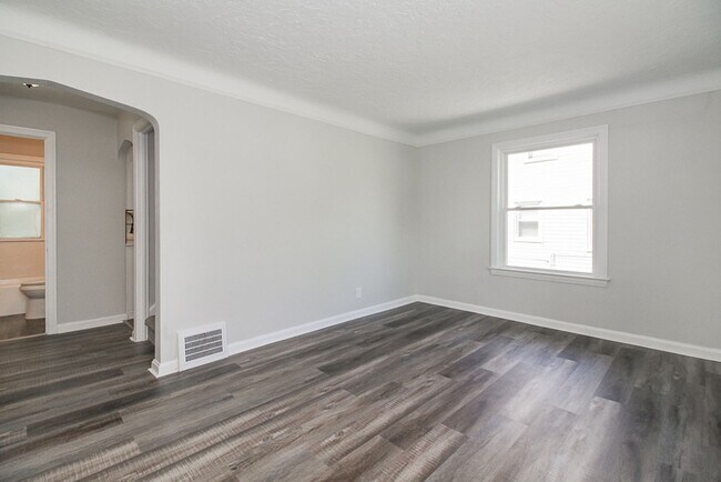 Foto del edificio - Fully Updated Home For Rent in Euclid