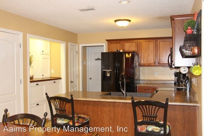 Foto del edificio - 4 br, 2 bath House - 4406 Harborgate Road