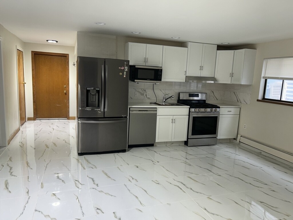 Foto principal - 341 Summer St