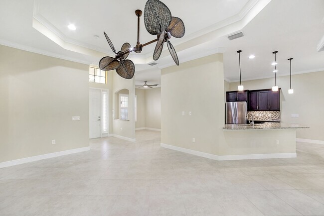 Building Photo - 3 Bedroom 2 Bath Home Annual Rental
