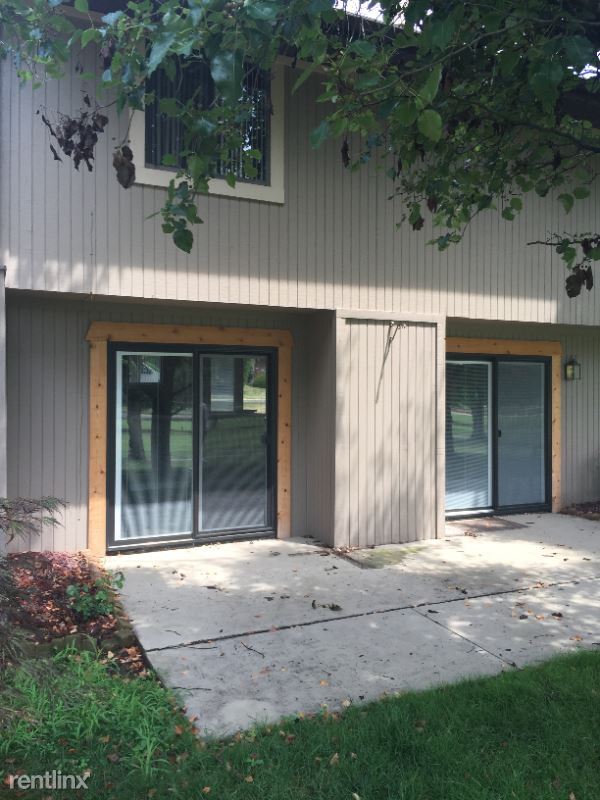 Building Photo - 3 br, 1.5 bath House - 2012 Golfway Dr