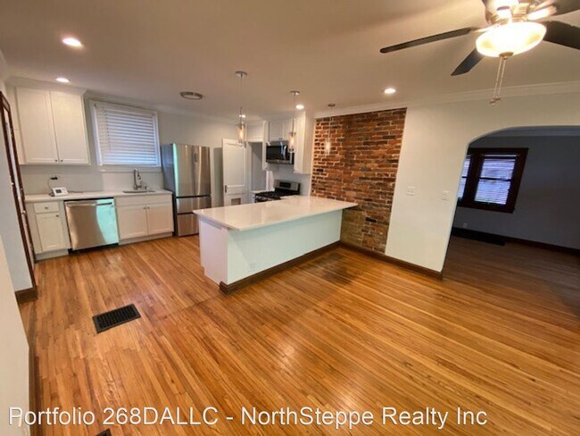 Foto del edificio - 3 br, 2 bath House - 268 Dakota Ave