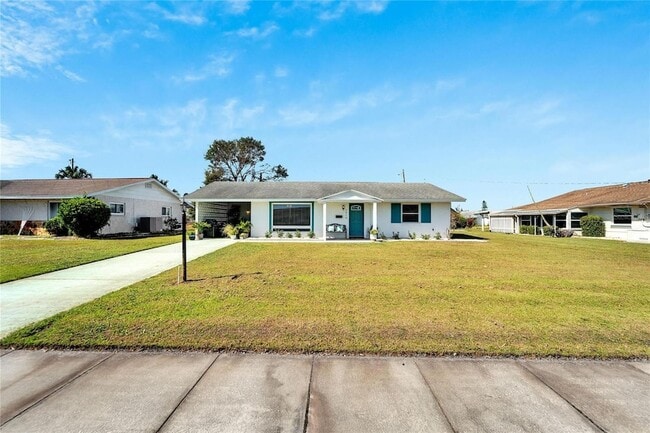 Building Photo - 1216 Hacienda Dr