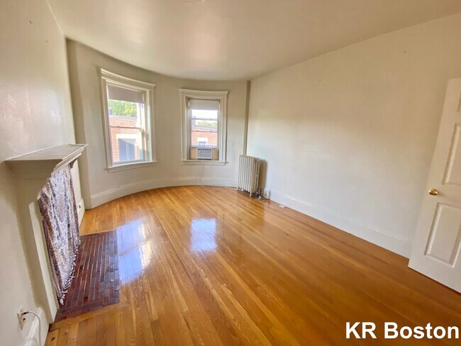 Foto del edificio - 1581 Beacon St