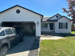 Building Photo - 514 Cambridge Ln