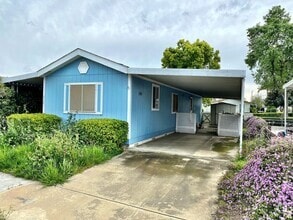 Building Photo - 5121 W Sunnyside Ct