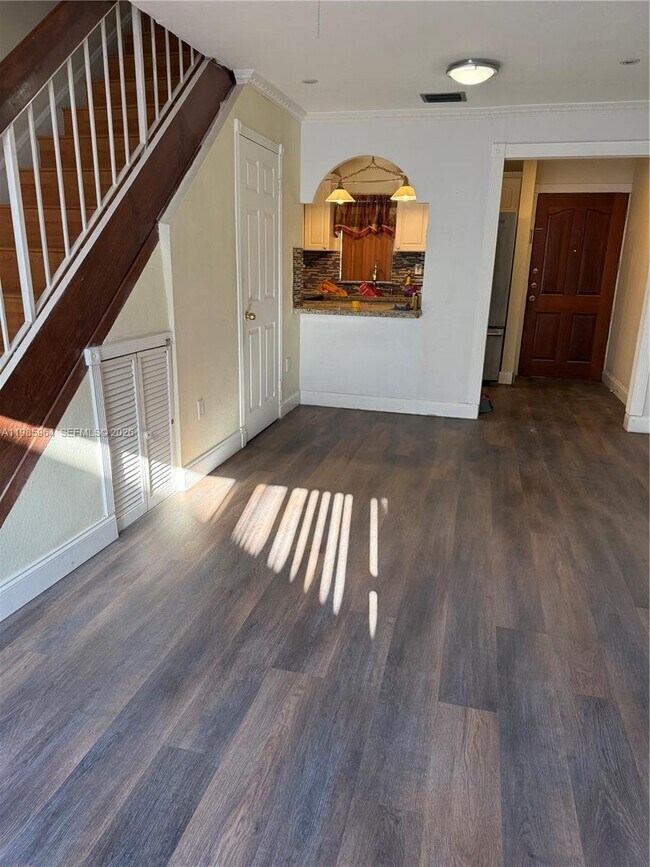 Foto del edificio - 11789 SW 18th St