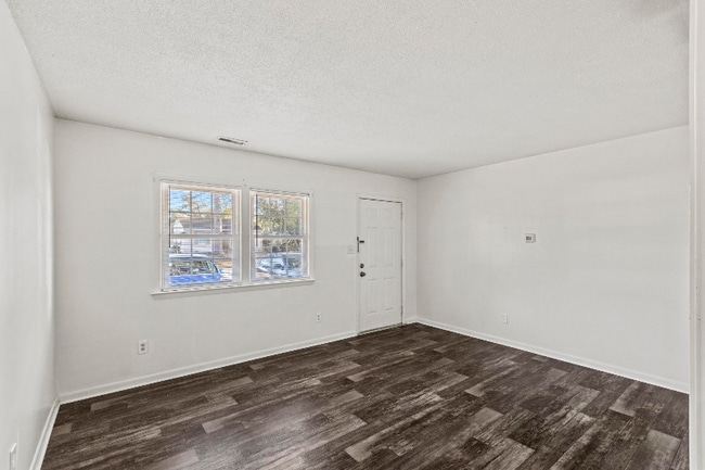 Foto del edificio - 224 Zack Cir