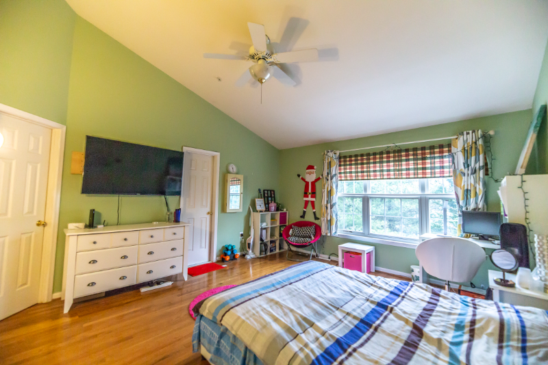 Foto principal - 113 Longpoint Way