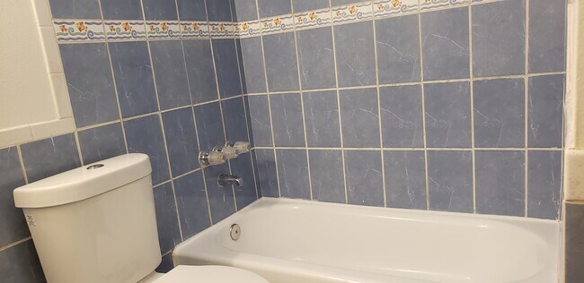 Bathroom - 329 Tourmaline Ct