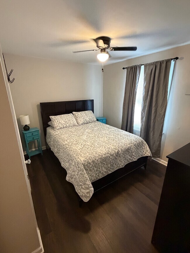 Foto del edificio - 322 Sequoyah Dr
