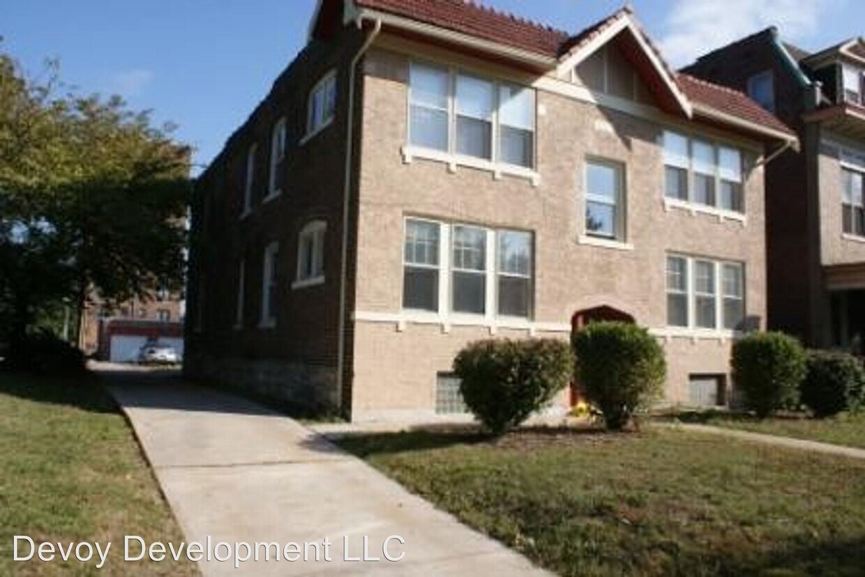 Primary Photo - 4167-411E W Pine Blvd