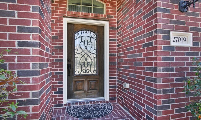 Foto del edificio - 27019 Drybank Creek Ln