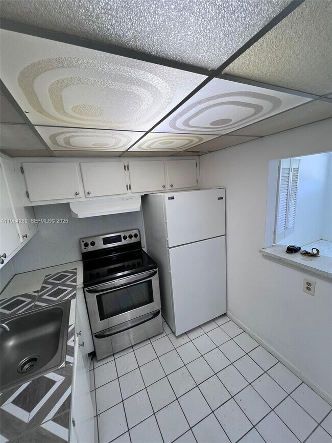 Building Photo - 89 Berkshire D