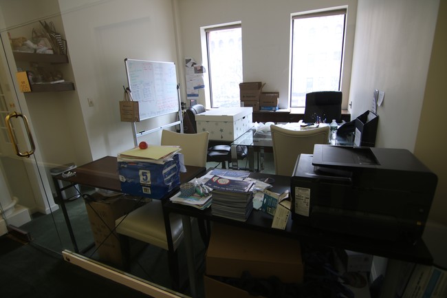 Office Space - 417 AMSTERDAM Ave