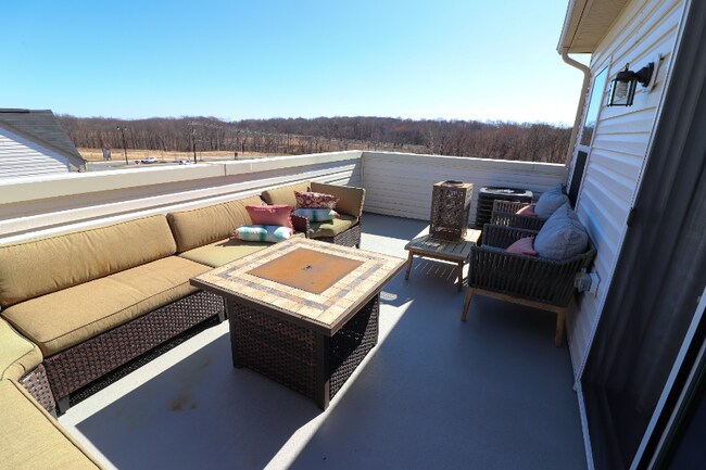 Building Photo - 5612 Glover Park Dr