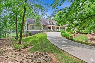 Building Photo - 1171 Wrayswood Cir