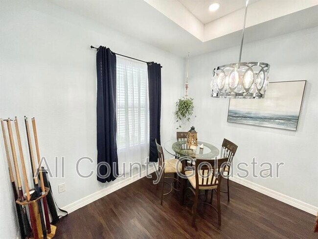 Foto del edificio - 14108 Chesswood Ln