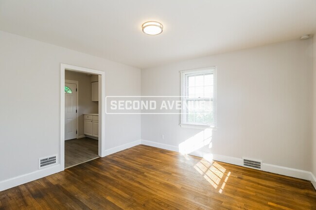 Foto del edificio - 3741 Norwich Ln