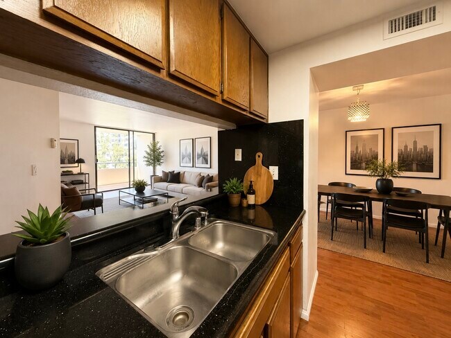cocina preparada con IA - 600 W 9th St