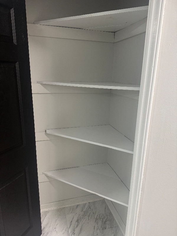 Building Photo - 9421 Sawyer Rd