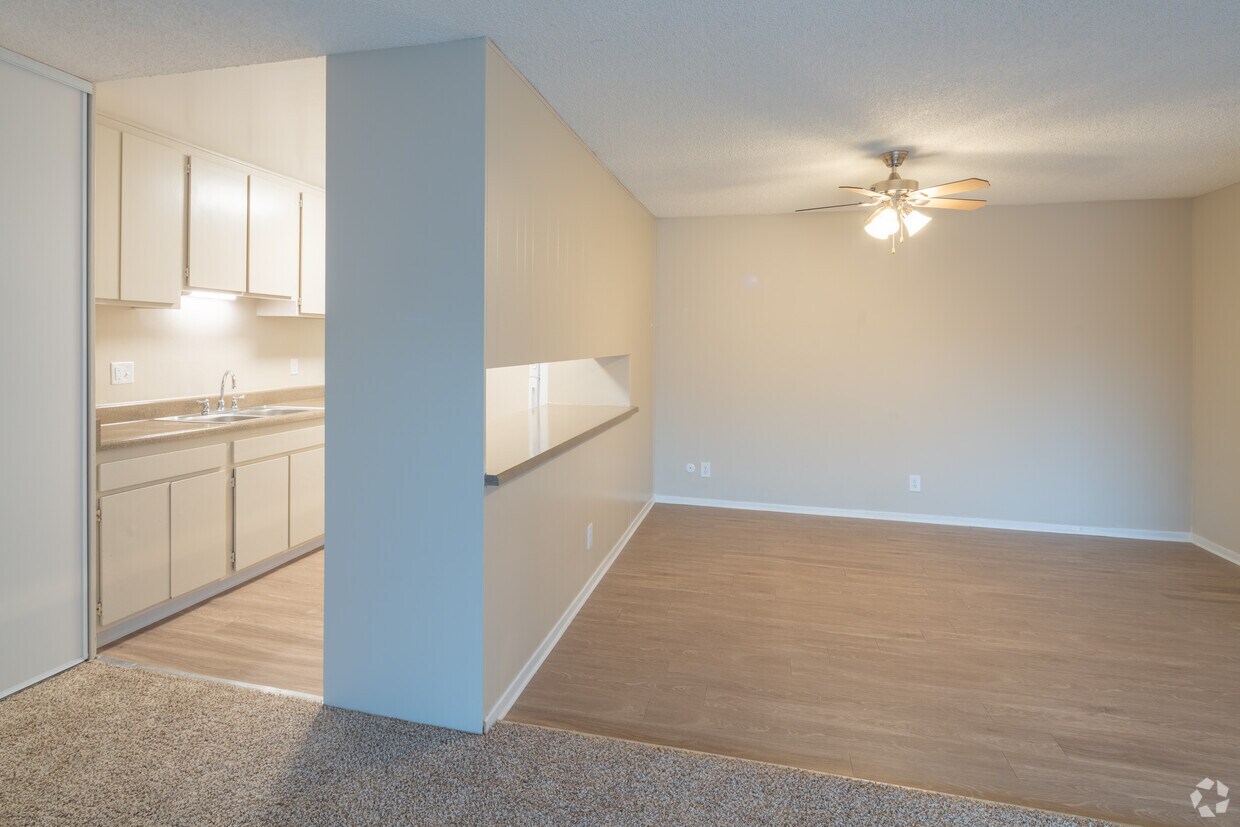 Northpointe Apartments in Long Beach, CA Westside Rentals