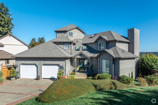 Spacious homes with bay views are featured in Northwest.
