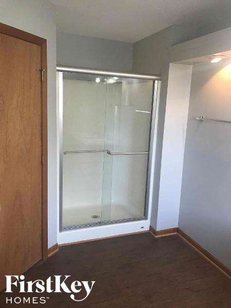 Foto del edificio - 3603 Flowermeadow Ct