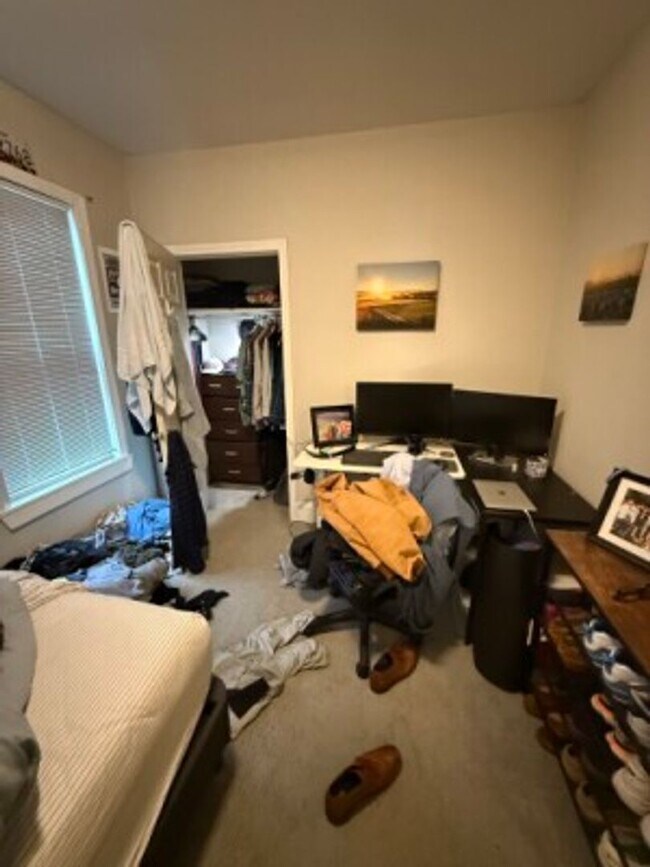 Foto del edificio - Southie 3 Bed Apartment - NO FEE - 9/1