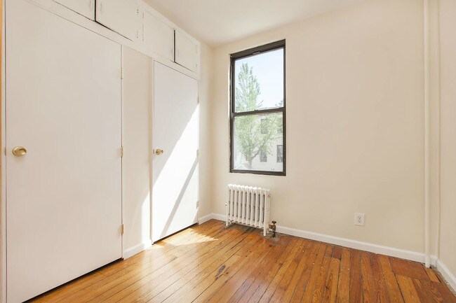 Building Photo - 277 22nd St