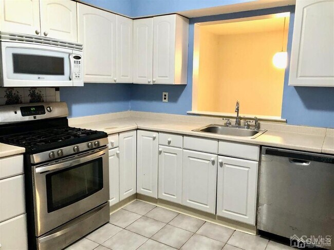 Foto del edificio - 1134 Schmidt Ln