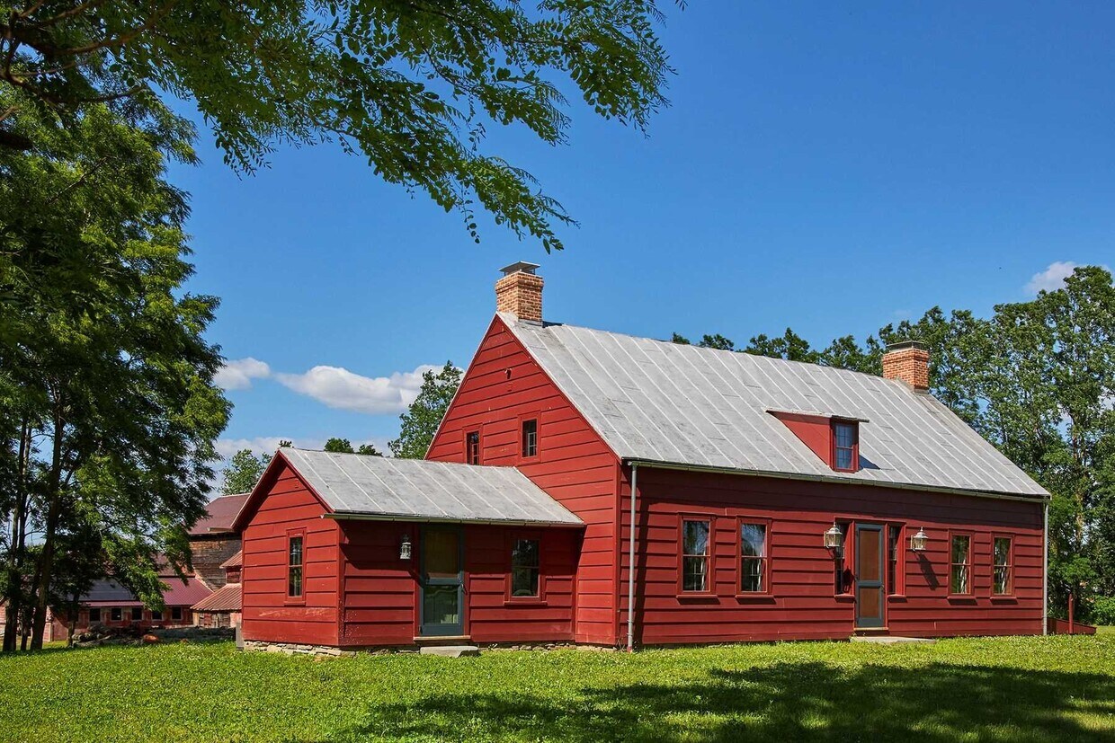 159 Pitcher Ln, Red Hook, NY 12571 House Rental in Red Hook, NY