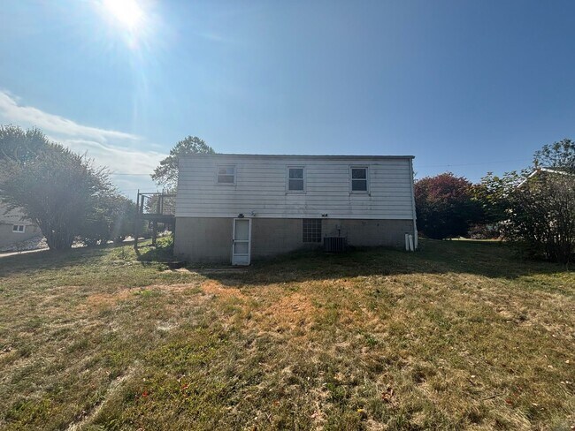 Foto del edificio - New Year, New Home, $500 Off! Want to stop renting and finally own your own home? Now you CAN — w...