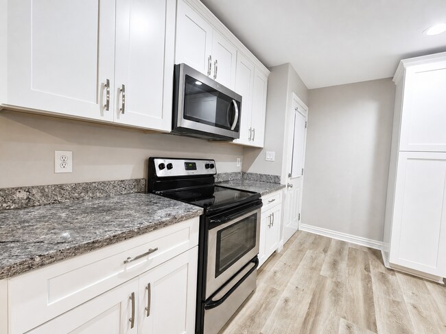 Foto del edificio - 5208 S 11th Ave
