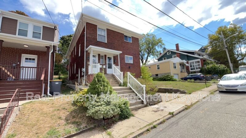 Foto principal - 1428 Park Blvd