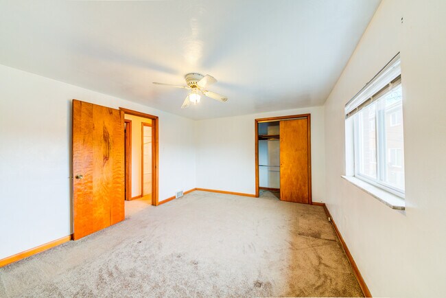 Building Photo - 3959-3967 Utah Ct