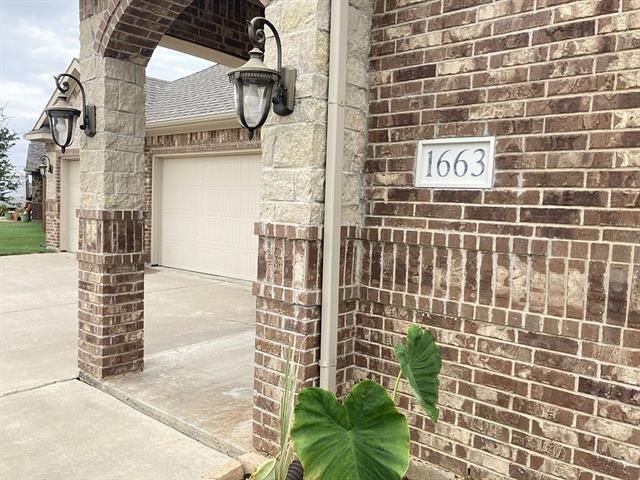 Building Photo - 1663 Fraser Dr