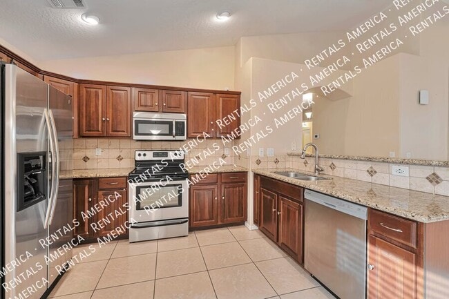 Foto del edificio - 1311 E Elm Rd