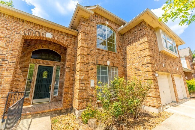 Foto del edificio - Spacious and stunning 4 bed 3.5 bath in Austin!!!