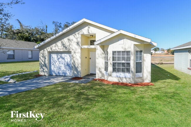Foto del edificio - 7451 Little Pond Ct