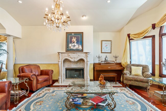 Foto del edificio - 8252 Dancy Cir