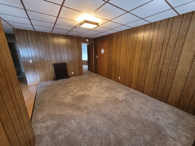 Foto del edificio - 402 N Railroad St