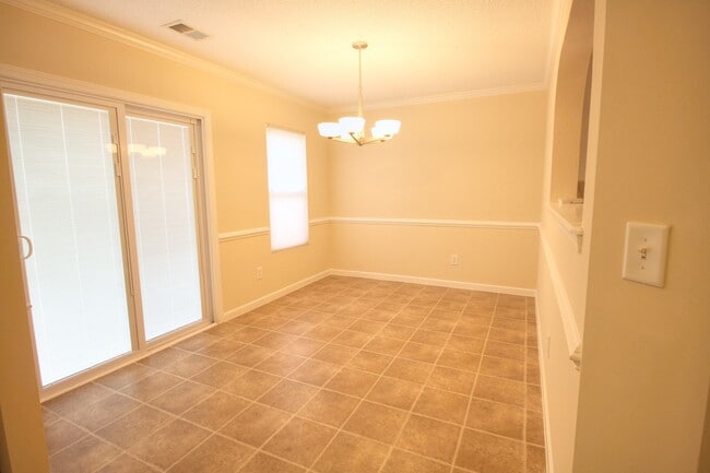 Building Photo - 309 Ganyard Farm Way