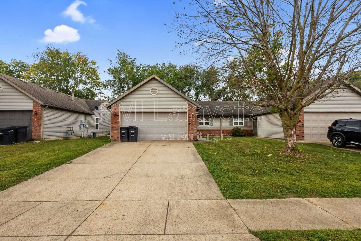 Primary Photo - 2039 Bridgewater Cir