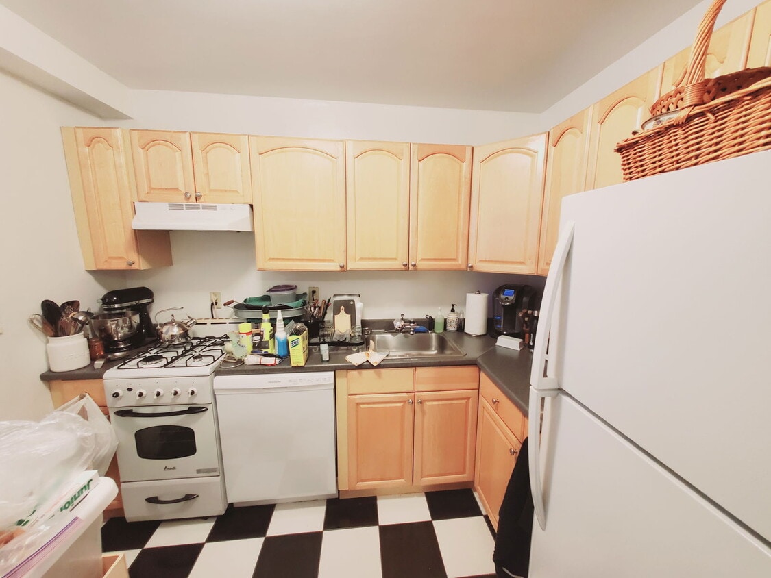 Foto principal - 444 Bedford St