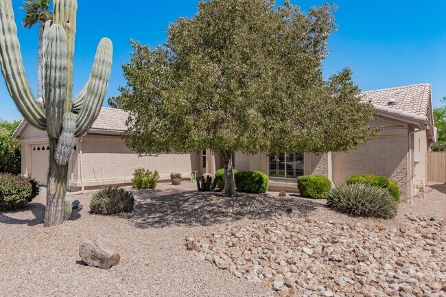 Building Photo - Furnished 3-Bedroom, 3-Bath Home with Priv...