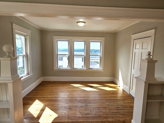 Foto del edificio - 169 Perry Ave